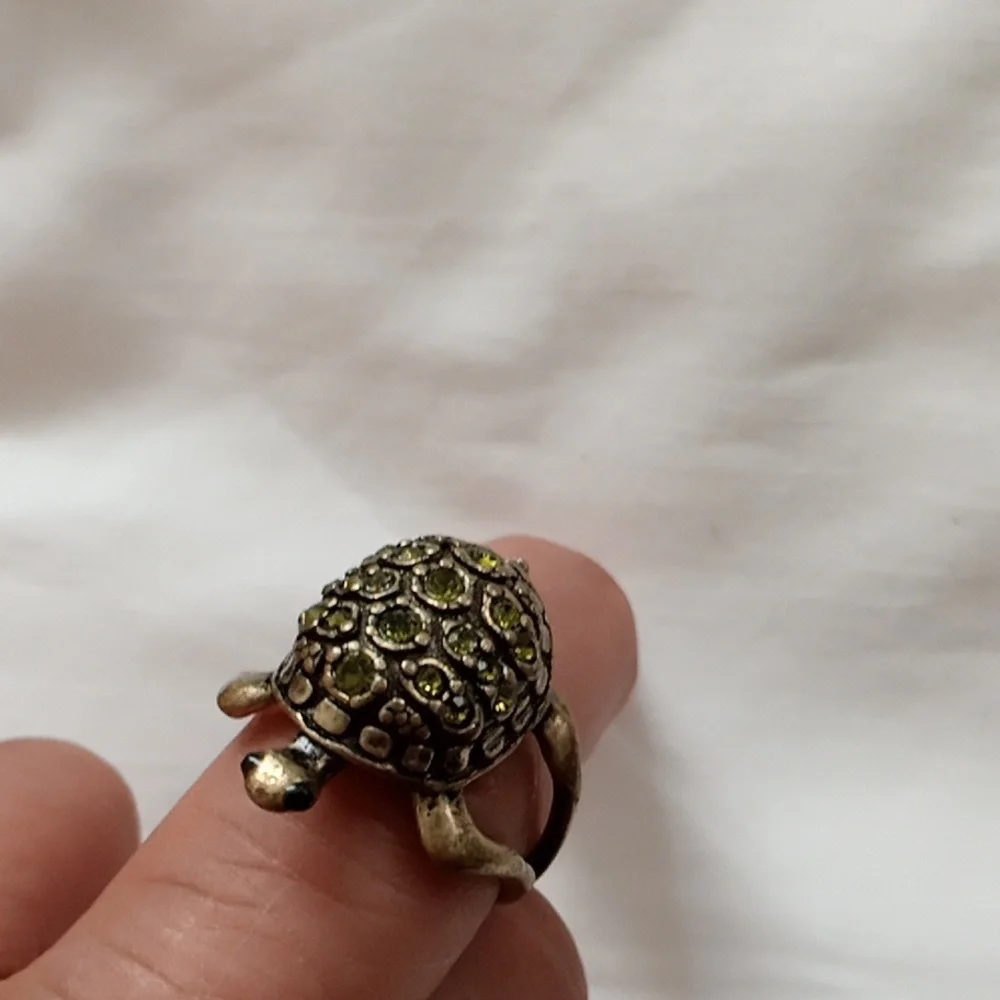 AVON - TURTLE PACE RING - Picture 2 of 3